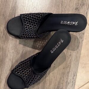 Stylish Black Woven Slide Sandals